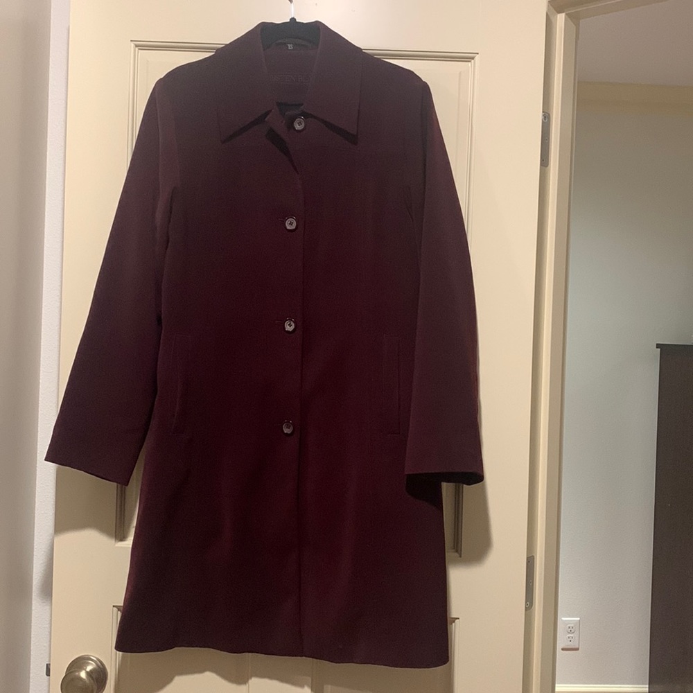 Coat with removable liner. 38 1/2 inches long. XS